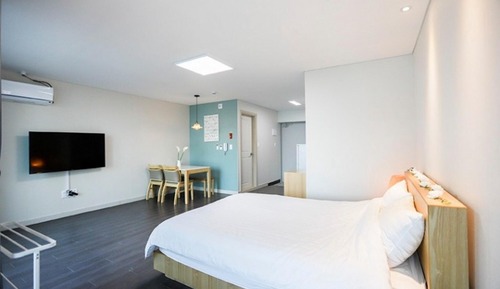 Room (Room 302 (Spa Ocean View))