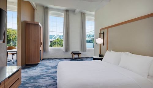 Studio Suite, 1 King Bed with Sofa bed, Non Smoking (View)