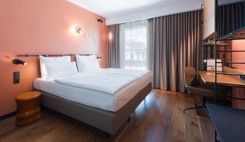 Urban Room