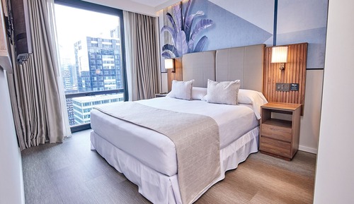 Senior Suite (Manhattan Package)