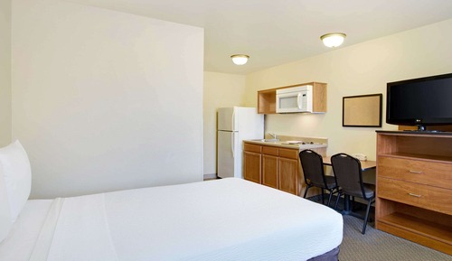Suite, 2 Queen Beds, Non Smoking
