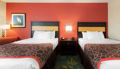 Room, 2 Queen Beds, Accessible, Non Smoking (Mobility Accessible)
