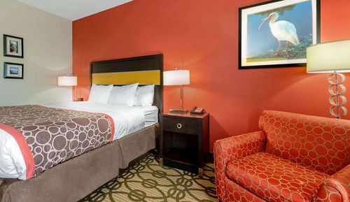 Deluxe Room, 1 King Bed, Accessible, Non Smoking (Mobility)