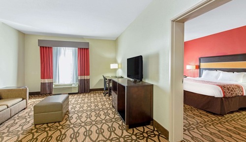 Studio Suite, 1 King Bed, Non Smoking