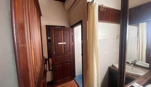 Deluxe Twin Room Pool View