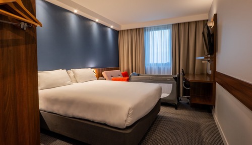 Standard Room, 1 Queen Bed with Sofa bed