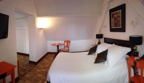Classic Double Room