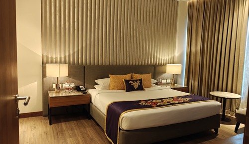 Premium Suite (Both ways Airport Transfer)