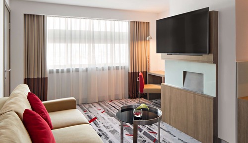 Superior Suite, 1 King Bed