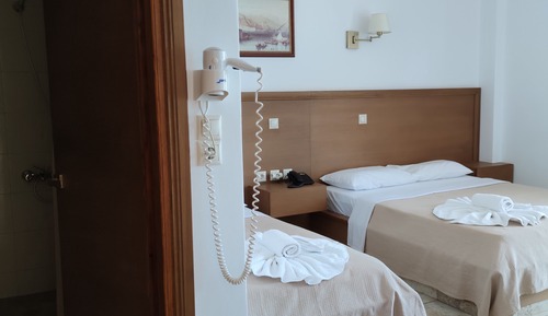 Triple Room, Partial Sea View