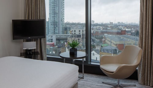 Deluxe Room, 1 Queen Bed, Non Smoking
