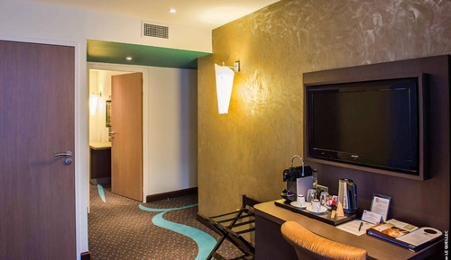 Executive Suite