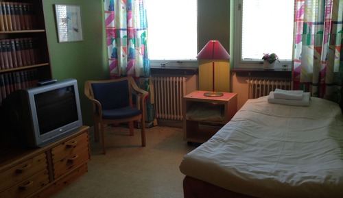 Economy Single Room, Shared Bathroom