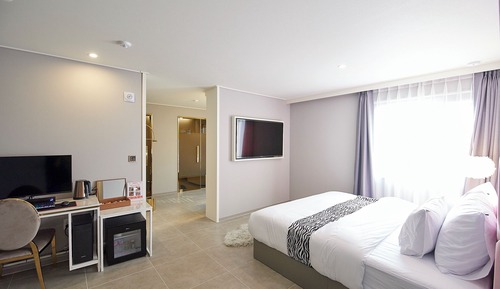 Luxury Room