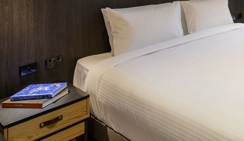 Room, 1 King Bed, Accessible
