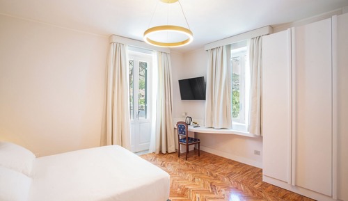 Deluxe Room, Terrace, Mountainside