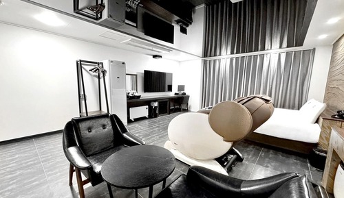 Room (VIP (for 2 people Netflix available s)