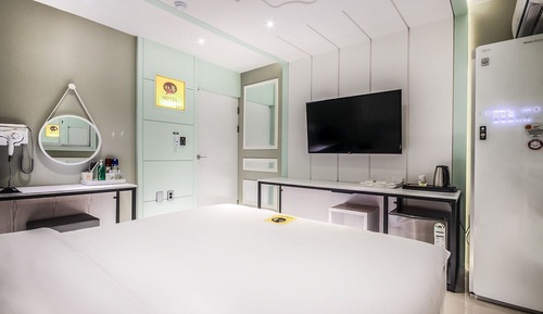 Room (Superior (Styler Semi-Special Room OT)