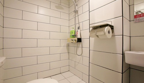 Room (Standard B)