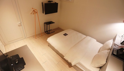 Room (Standard - Yam (55-inch smart TV avai)