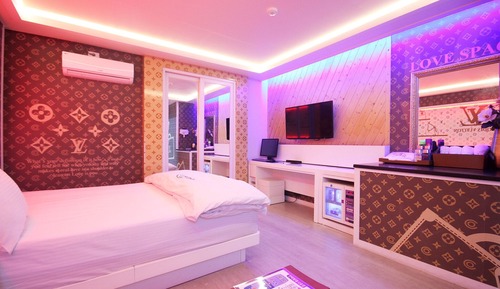 Room (Standard Room)