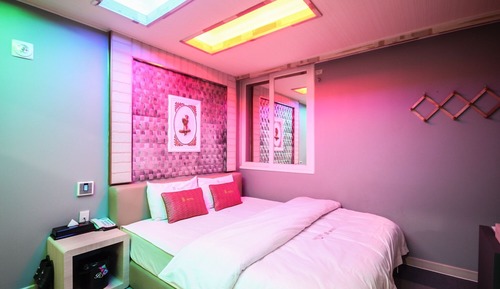 Room (Standard Room)