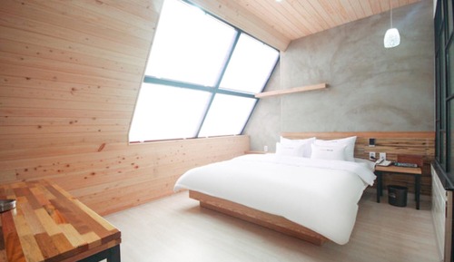 Room (VIP (random assignment within VIP Net)