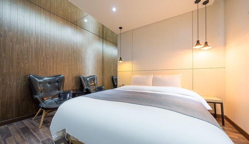 Room (Standard A)