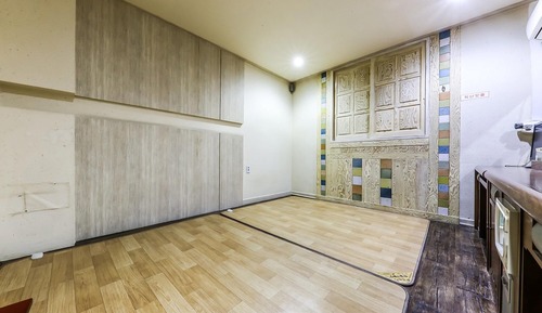Room (Ondol (Korean-Style room))