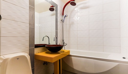 Room (Massage room (Body Friend available N)