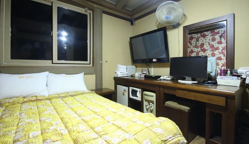 Room (Special Room)