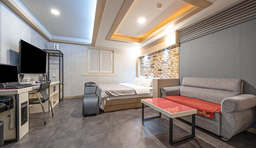 Room (General rooms (usually random allocat)