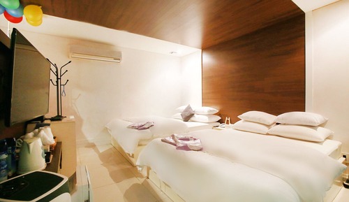 Room (Special Room)