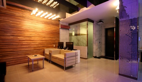 Room (Suite (Couple PC Spa Massage Chair))