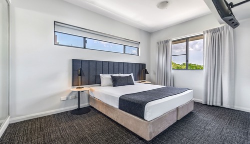 One Bedroom Apartment