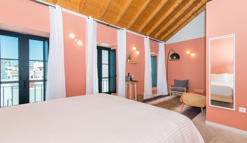 Junior Double Room