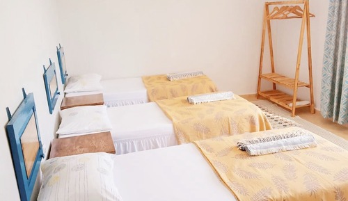Economy Triple Room