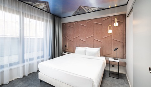 Panorama Limited Suite