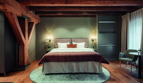 Executive Corner Suite (Spa not included)