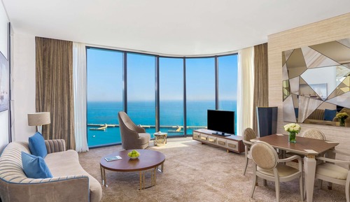 Premium Suite Panoramic View