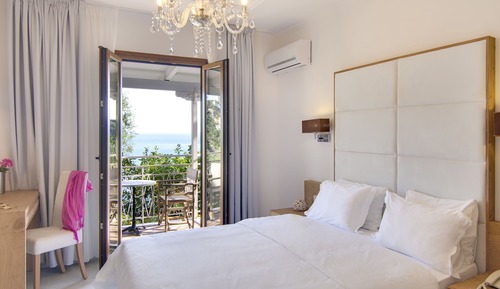 Comfort Double Room with Balcony and Partial Sea View