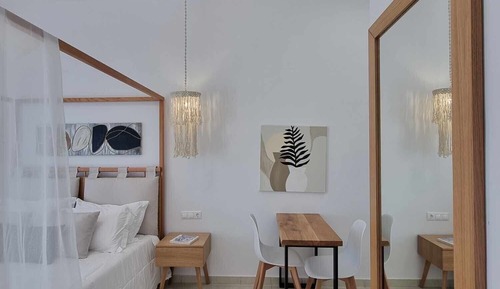 Junior Double Room (Artemonas)