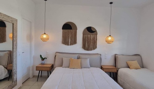 Basic Studio Suite (Cheronnisos)