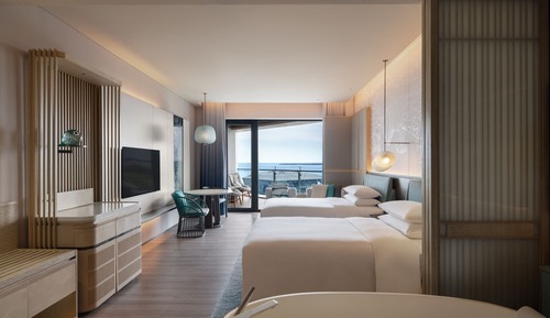 Room, 1 King Bed, Non Smoking (Balcony)