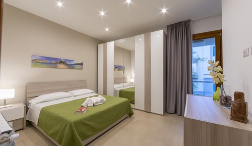 Family Apartment, 2 Bedrooms, 2 Bathrooms (Rapisardi Trilo)