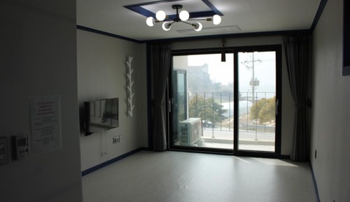 Room (Suseong Falls (Ondol Ocean View))