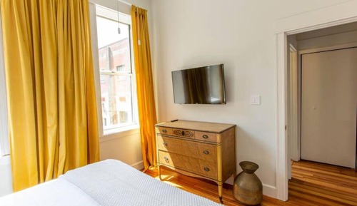 Highland Station Penthouse Suite