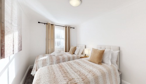 Luxury Apartment, Private Bathroom