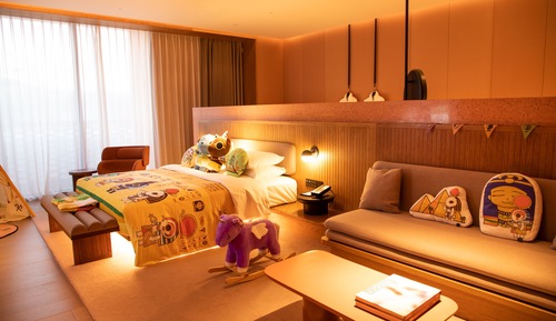 Premier Room, 1 King Bed