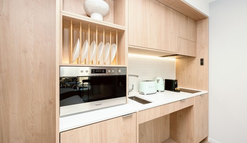 Studio Accessible Sleeps 3